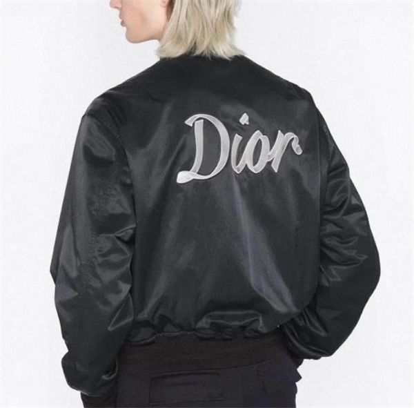 ディオール 偽物 ジャケット 大胆な背面ロゴ ブラックホワイト カジュアル シック DIOR