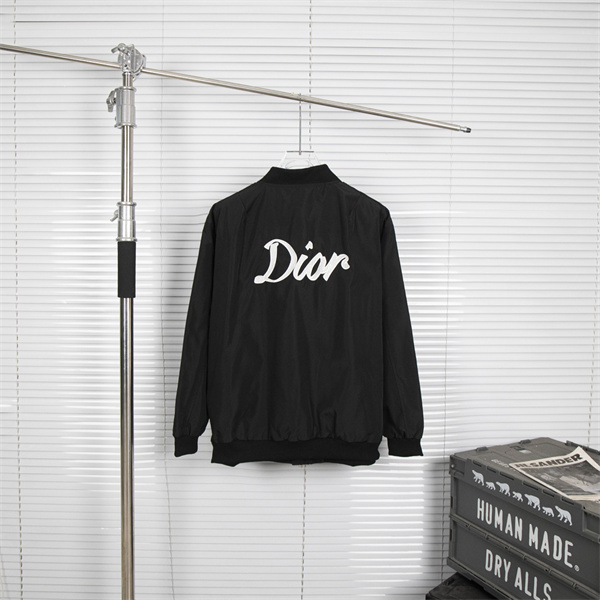 ディオール 偽物 ジャケット 大胆な背面ロゴ ブラックホワイト カジュアル シック DIOR