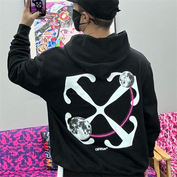 Off-White スーパーコピー パーカー シンプル ロゴデザイン 月と矢印モチーフ ブラック オフホワイト