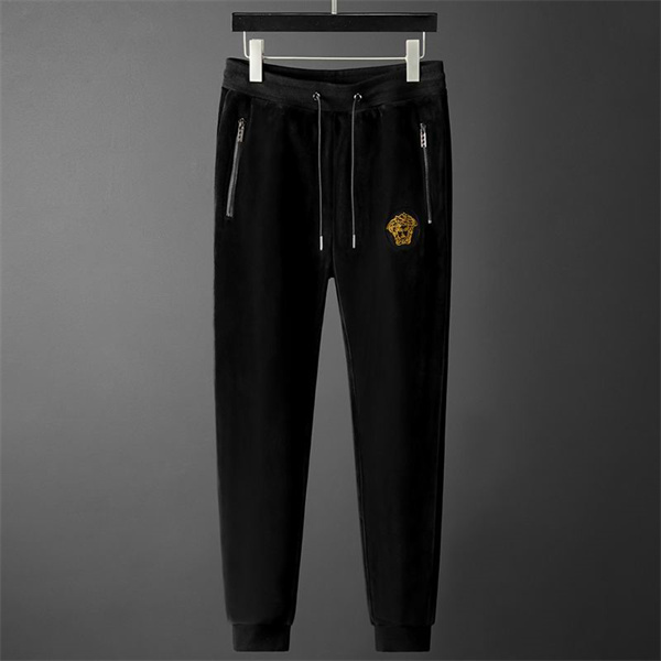 VERSACE コピー セットアップ メデューサ ロゴ 裏起毛 ゴールドアクセント 秋冬向け ヴェルサーチ 