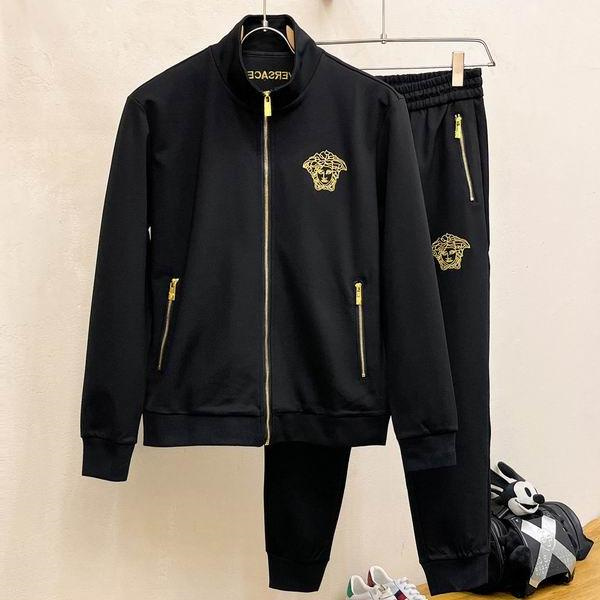 ヴェルサーチ 偽物 セットアップ ゴールド メデューサ ロゴ ファスナー ポケット 実用性抜群 VERSACE