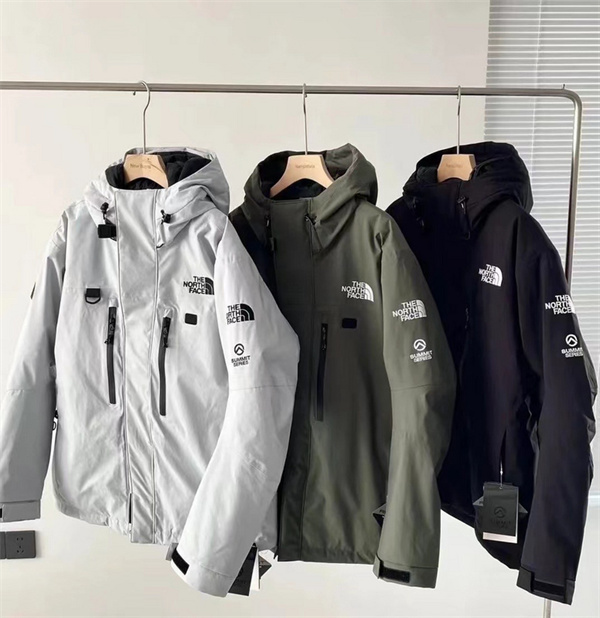 ノースフェイス コピー ダウンジャケット エコダウン 高い保温性 刺繍 ナイロン THE NORTH FACE