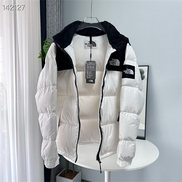 THE NORTH FACE スーパーコピー ダウンジャケット 刺繍 ロゴ  保温性 4色展開 定番 ノースフェイス 