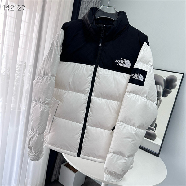 THE NORTH FACE スーパーコピー ダウンジャケット 刺繍 ロゴ  保温性 4色展開 定番 ノースフェイス 
