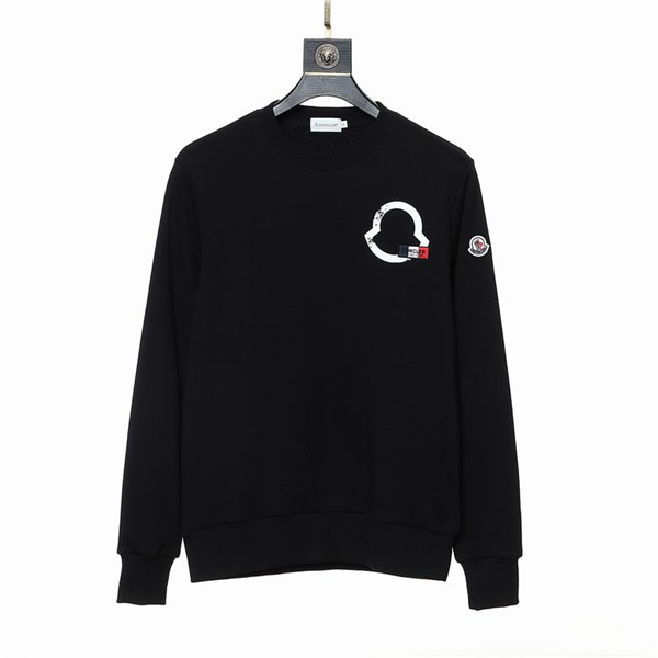 MONCLER コピー トレーナー ロゴかすれデザイン ワッペン付き モダン モンクレール