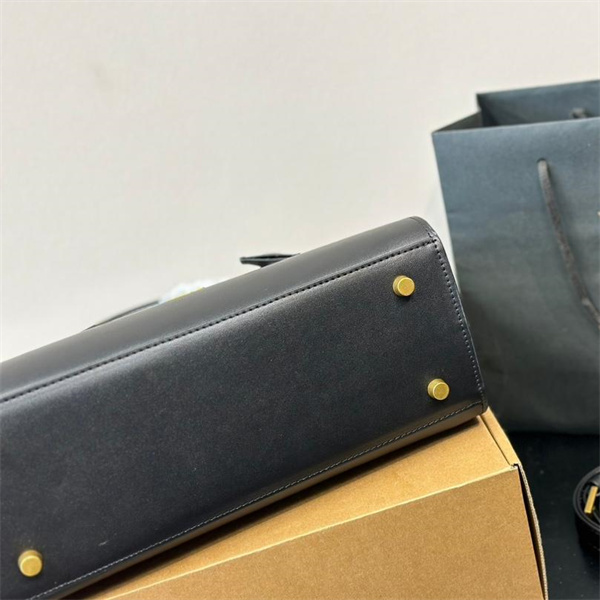 SAINT LAURENT スーパーコピー ハンドバッグ YSLゴールドロゴ 2WAY 仕様 エレガント サンローラン
