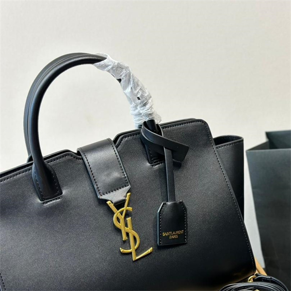 SAINT LAURENT スーパーコピー ハンドバッグ YSLゴールドロゴ 2WAY 仕様 エレガント サンローラン