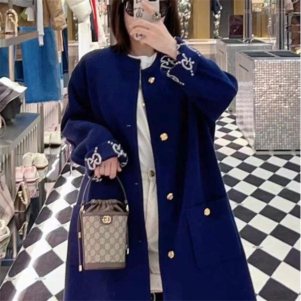 GUCCI スーパーコピー コート GGロゴ  リバーシブル レディース ボタン付き ポケット
