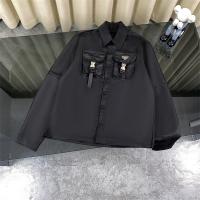 PRADA スーパーコピー ジャケット シルバーバックル トライアングルロゴ ブラック基調 デザイン プラダ