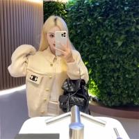 セリーヌ 偽物 ジャケット トリオンフロゴ付きポケット 上品なフィット感 CELINE