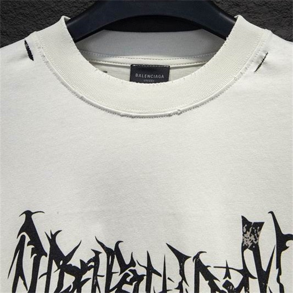BALENCIAGA コピー 長袖Tシャツ トゲトゲフォント 個性的 デザイン バレンシアガ