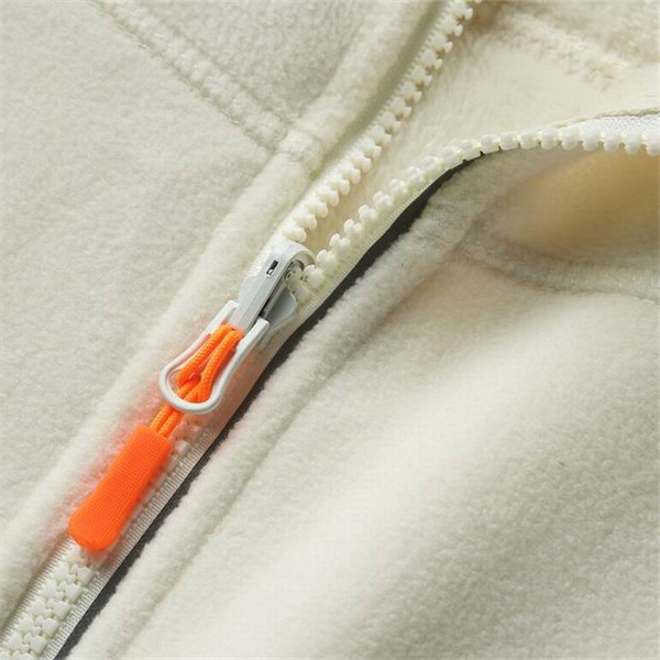 Canada Goose コピー フリースジャケット ブランドロゴ シンプル カナダグース