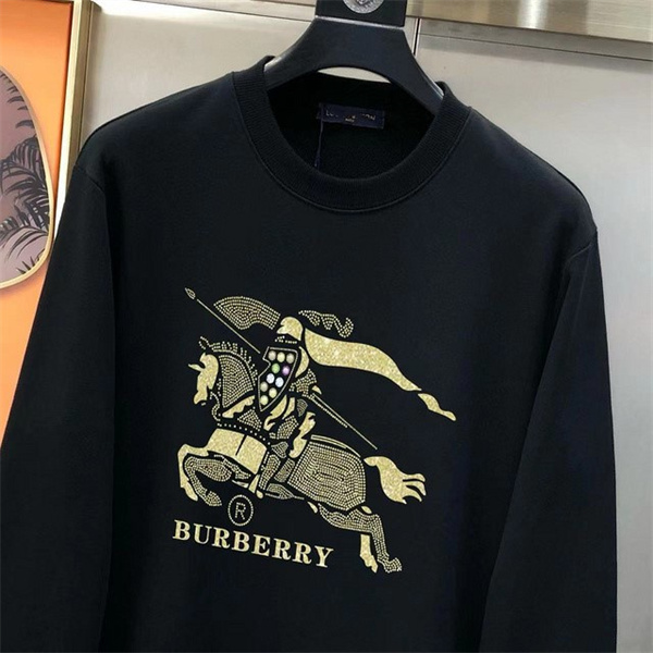 BURBERRY 偽物 トレーナー 騎士エンブレム ゴールド×ブラック 高級感 バーバリー