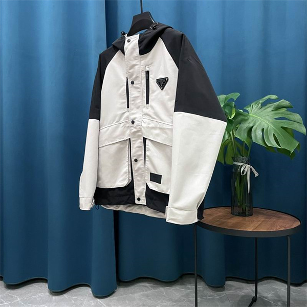2024人気作 PRADA 偽物 ジャケット ホワイトブラック コントラスト プラダ