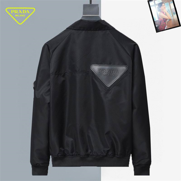 プラダ コピー ジャケット シルバーバックル レザー ロゴ ポケット 高級感 PRADA