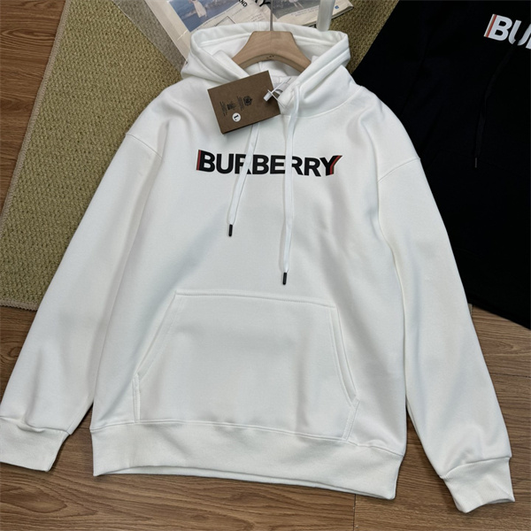 BURBERRY スーパーコピーパーカー ロゴプリント 赤ベージュストライプ バーバリー 
