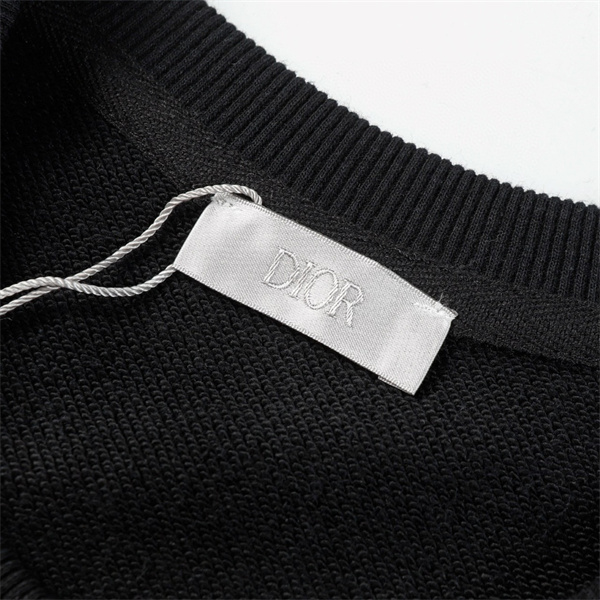 DIOR スーパーコピー トレーナー ロゴ加工 ブラックベース アーティスティック ディオール