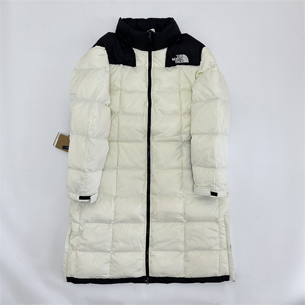 THE NORTH FACE コピー ダウンジャケット ロング丈 ブラック切り替え ロゴアクセント ザノースフェイス