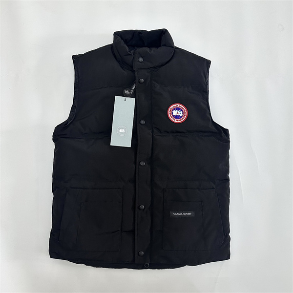 Canada Goose スーパーコピー ダウンベスト ロゴパッチ スナップボタン カナダグース