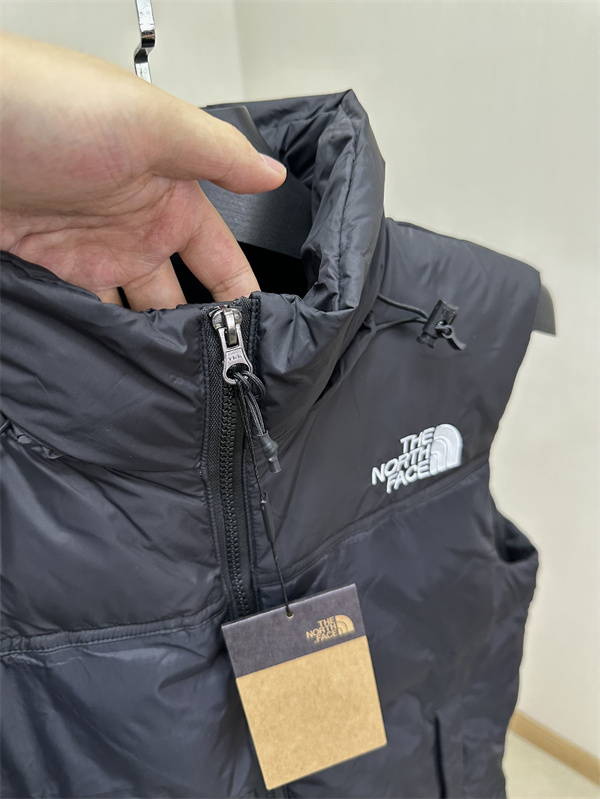 ザノースフェイス スーパーコピー ダウンベスト 1996 シリーズ 軽い THE NORTH FACE