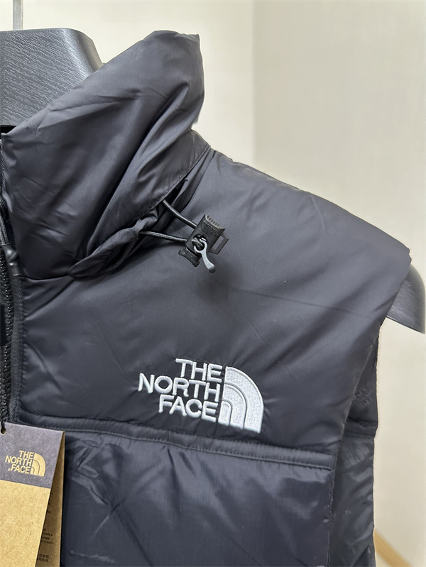 ザノースフェイス スーパーコピー ダウンベスト 1996 シリーズ 軽い THE NORTH FACE