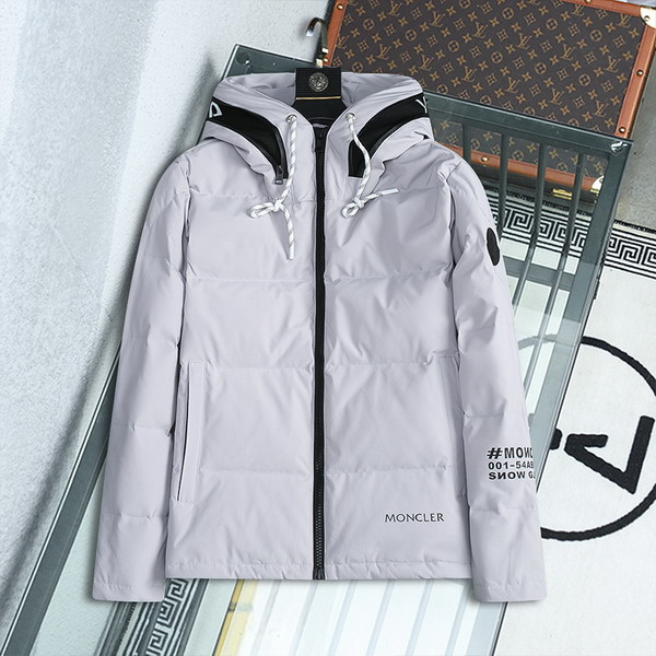 MONCLER 偽物 ダウンジャケット ロゴ刺繍 フード付き スポーティ モンクレール