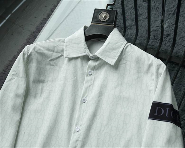 DIOR コピー シャツ モノグラム ワッペン 刺繍 シンプル 上品 ディオール