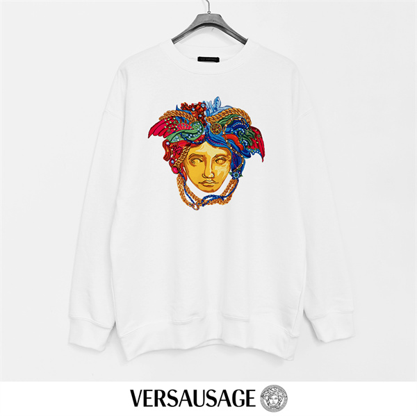 ヴェルサーチ スーパーコピー トレーナー メデューサ 細密モチーフ 際立つ アート性 個性派スタイル VERSACE