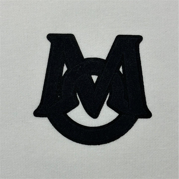 モンクレール スーパーコピー トレーナー Mロゴ ストライプ スポーティーデザイン MONCLER