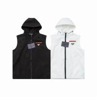 PRADA スーパーコピー ベスト フード付き 三角 赤ロゴライン 2色展開 プラダ