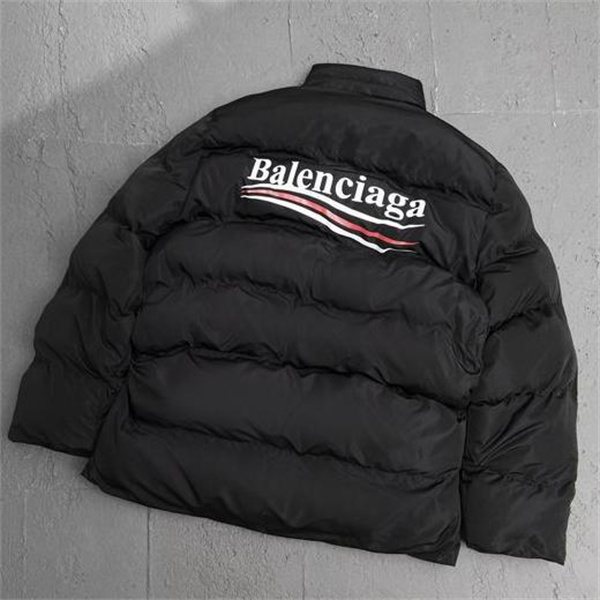 バレンシアガ スーパーコピー 中綿ジャケット ロゴ 波状ライン ブランド名 BALENCIAGA