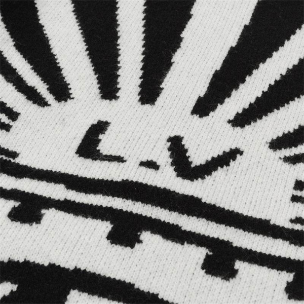LOUIS VUITTON 偽物 セーター アイコニック モノグラム ロゴ 上質 素材 エレガント デザイン ルイヴィトン