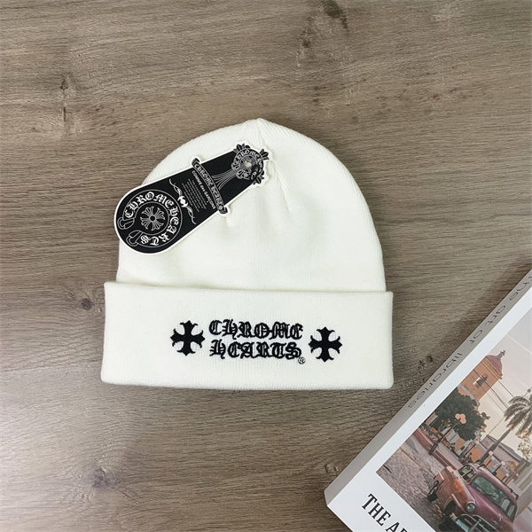 CHROME HEARTS コピー ニット帽 刺繍ロゴ クロスモチーフ 折り返し ストリート ラグジュアリー クロムハーツ