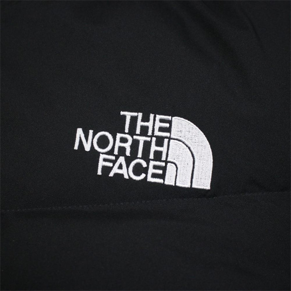 THE NORTH FACE コピー 中綿ジャケット 軽量 ロゴ刺繍 ザノースフェイス