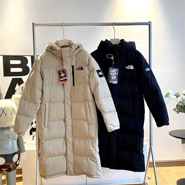 ザノースフェイス 偽物 ダウンジャケット ベージュ 防寒 高級感 上品な印象 THE NORTH FACE