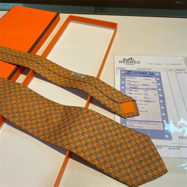 HERMES スーパーコピー ネクタイ オレンジ 幾何学模様 シルク素材 エルメス