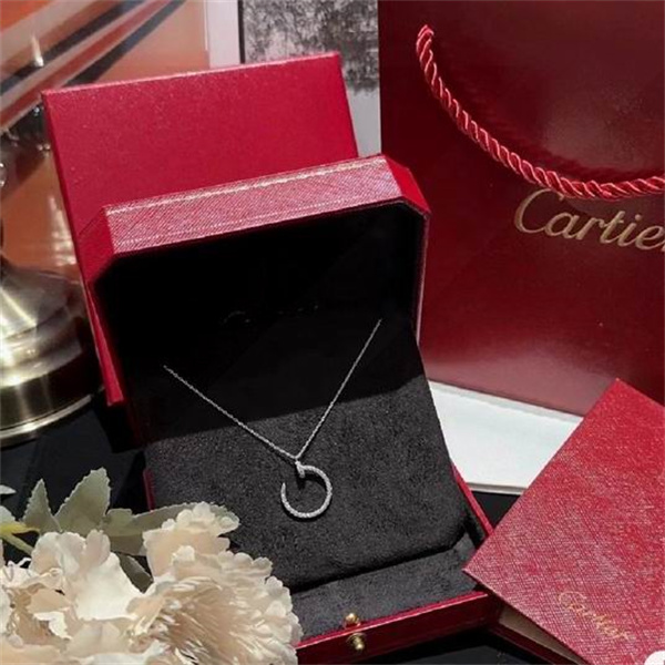 Cartier スーパーコピー ネックレス シルバー ダイヤモンド 月形 モダン カルティエ