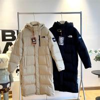 ザノースフェイス 偽物 ダウンジャケット ベージュ 防寒 高級感 上品な印象 THE NORTH FACE