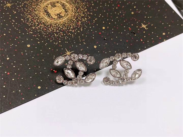 シャネル 偽物 ピアス CCロゴ クリスタル カメリア デザイン CHANEL