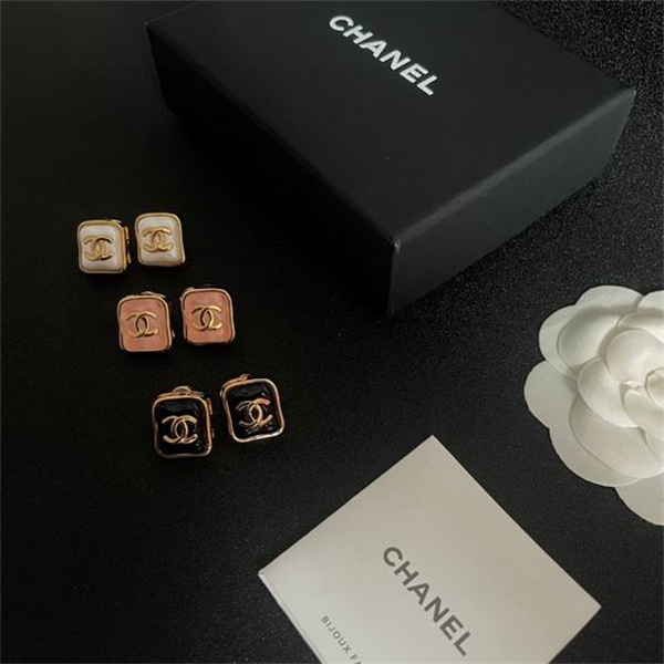 シャネル コピー ピアス ホワイトゴールド パール スクエアデザイン CHANEL