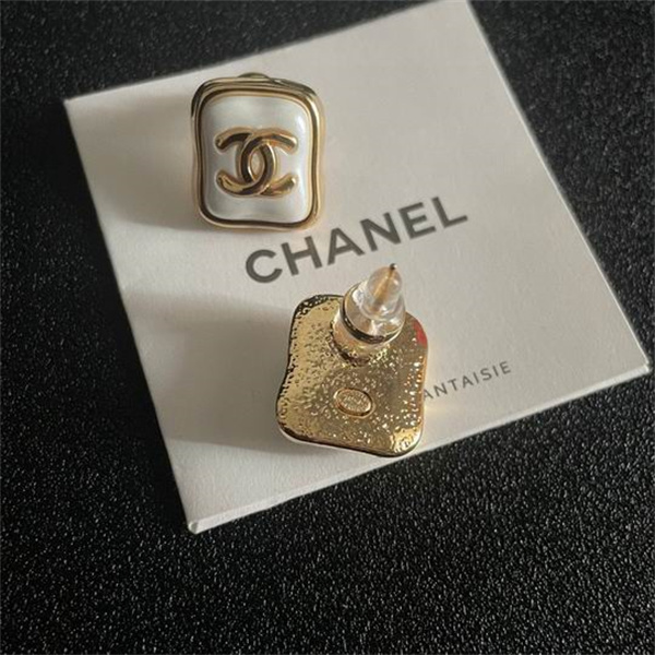 シャネル コピー ピアス ホワイトゴールド パール スクエアデザイン CHANEL