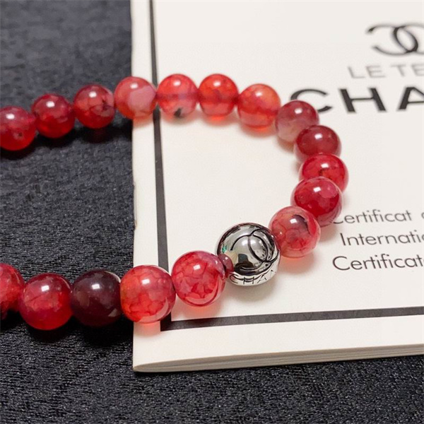 CHANEL 偽物 ブレスレット レッドストーン シルバー ロゴ チャーム シャネル