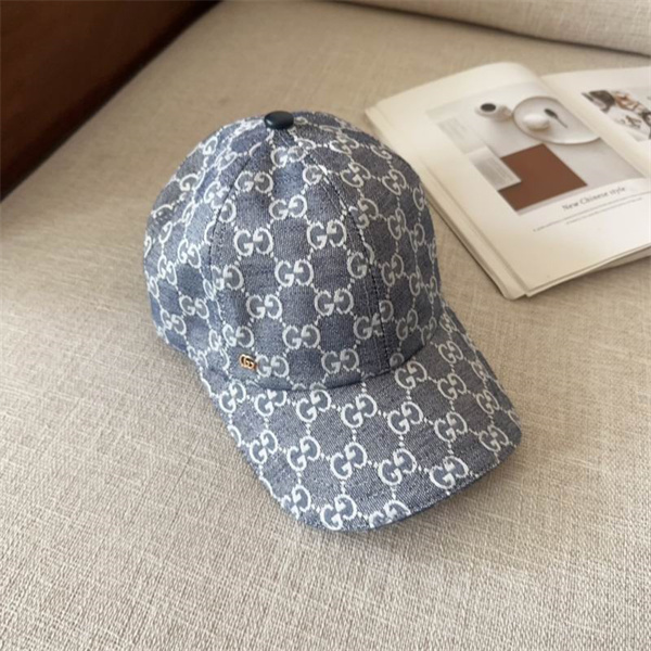GUCCI スーパーコピー キャップ デニム素材 GGパターン モダンデザイン グッチ