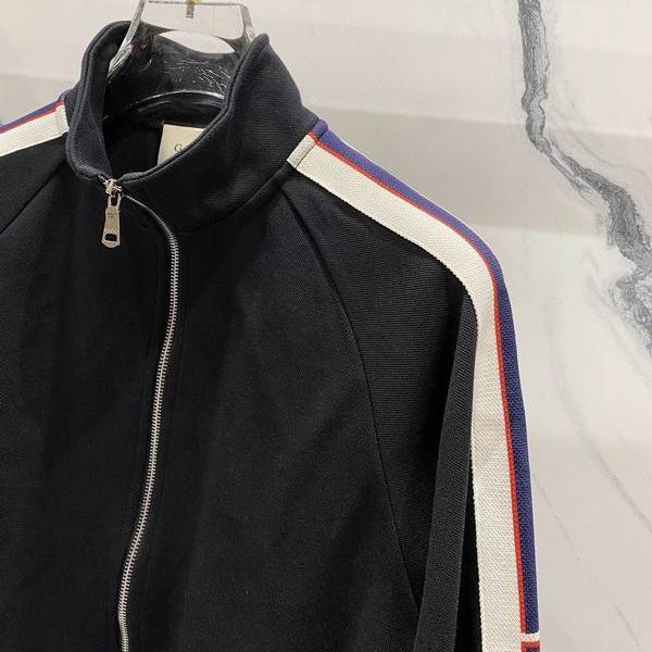 GUCCI スーパーコピー ジャケット ブラック グリーン・レッド ストライプ グッチ