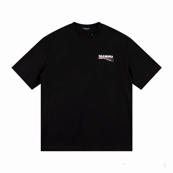 バレンシアガ スーパーコピー Tシャツ エッフェル塔 フランス国旗 ストライプ 力強いデザイン 連想 BALENCIAGA