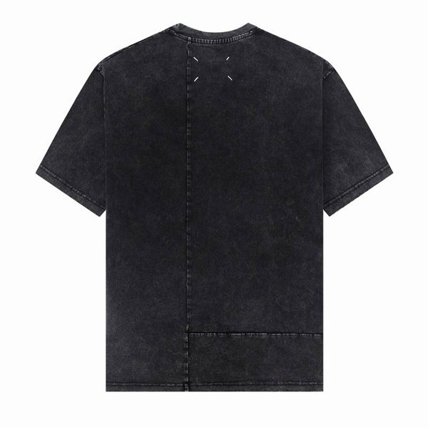 Maison Margiela スーパーコピー Tシャツ ダークウォッシュ「6」グラフィック 大胆に 配置 ミニマル メゾン マルジェラ