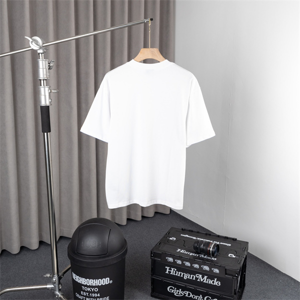 BALENCIAGA コピー Tシャツ 数字 梨 イラスト 黄色い 遊び心 個性 彫刻 ブランド バレンシアガ