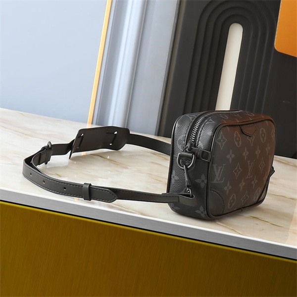 ルイヴィトン コピー ショルダーバッグ モノグラムキャンバス 金具 デイリー使い クラシック 現代的 LOUIS VUITTON