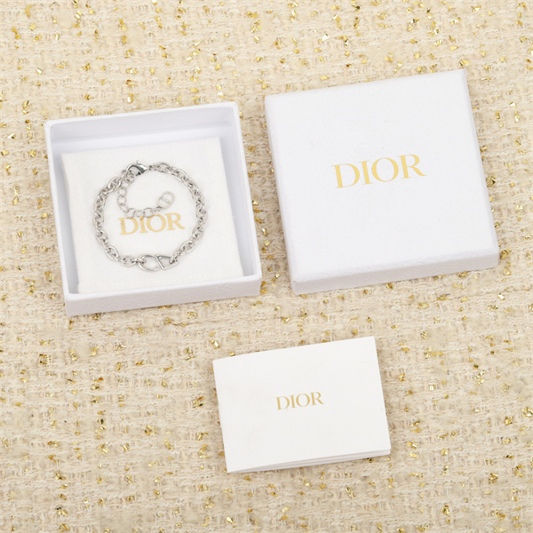 ディオール コピー ブレスレット シルバーリンク ロゴ チェーン エレガント DIOR 