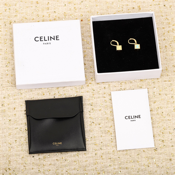 セリーヌ 偽物 ピアス 高品質 ゴールド エナメル ブルー 立方体チャーム CELINE